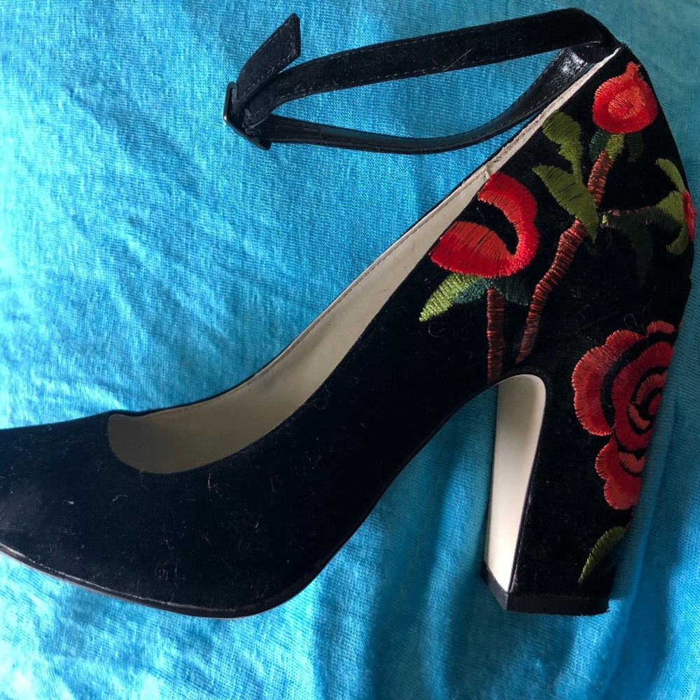 Billy Ella embroidered heels